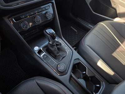 2024 Volkswagen Tiguan 2.0T Wolfsburg Edition