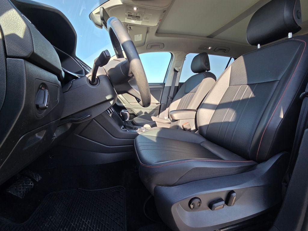 2024 Volkswagen Tiguan 2.0T Wolfsburg Edition