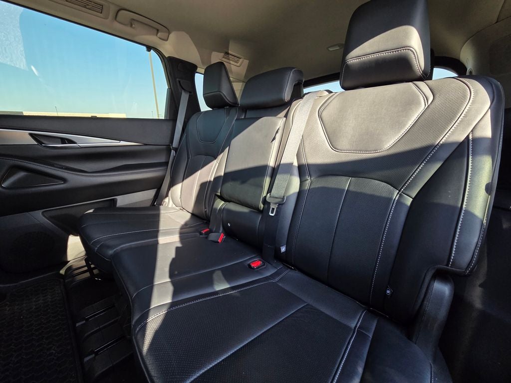 2024 INFINITI QX60 LUXE