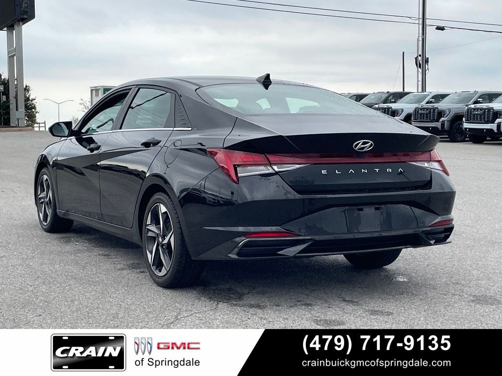 2021 Hyundai ELANTRA SEL