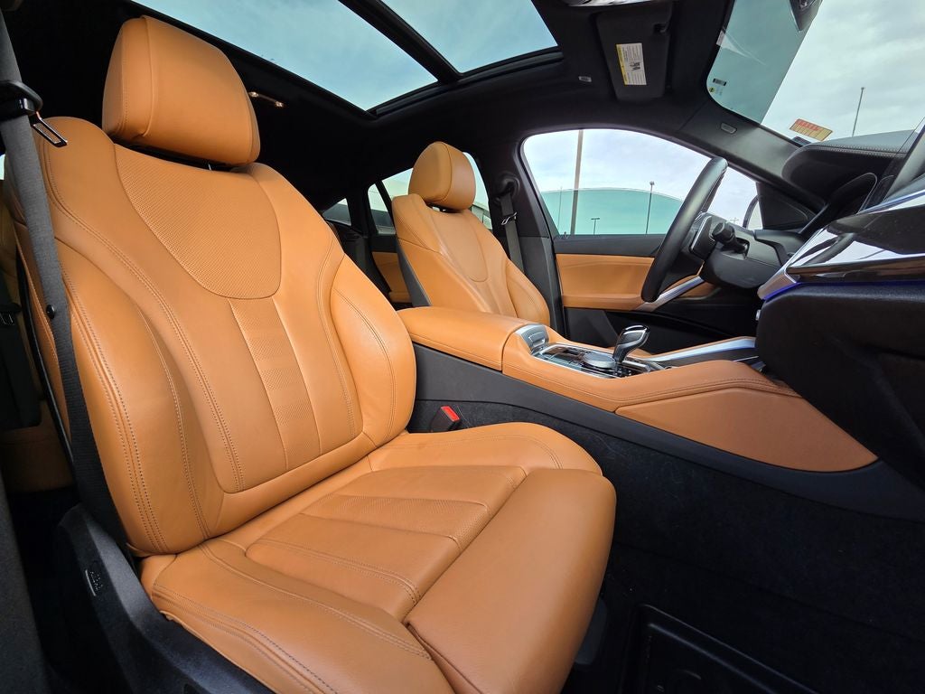 2022 BMW X6 xDrive40i