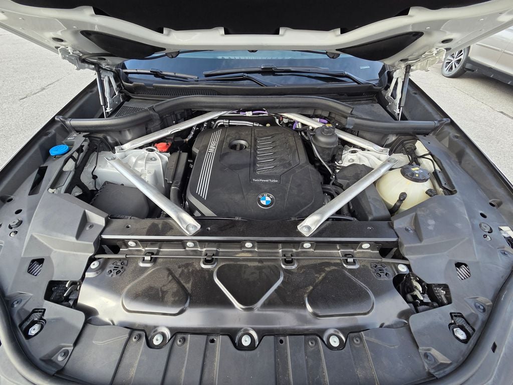 2022 BMW X6 xDrive40i