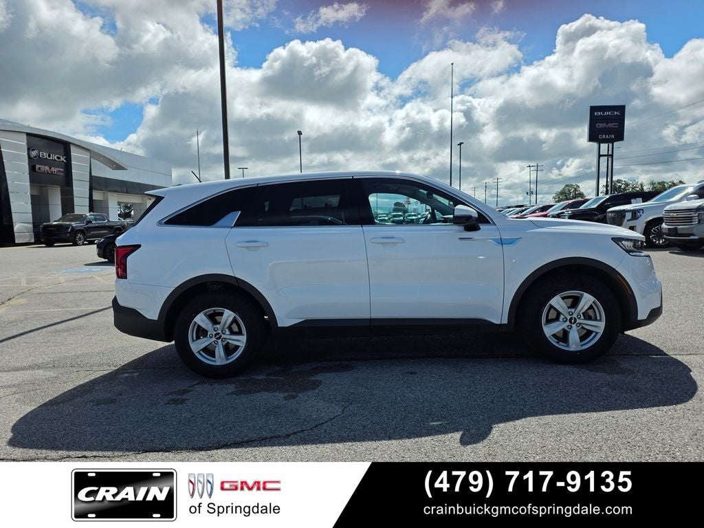 2023 Kia Sorento LX
