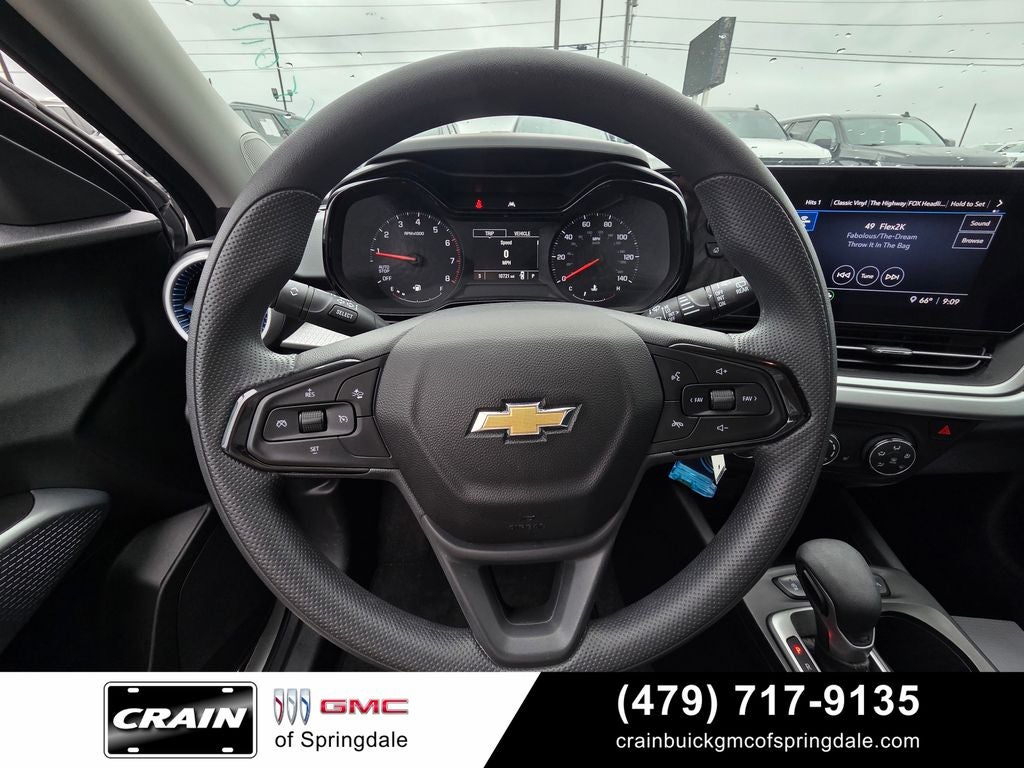 2025 Chevrolet Trax LS