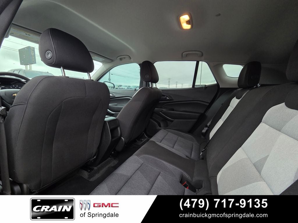 2025 Chevrolet Trax LS