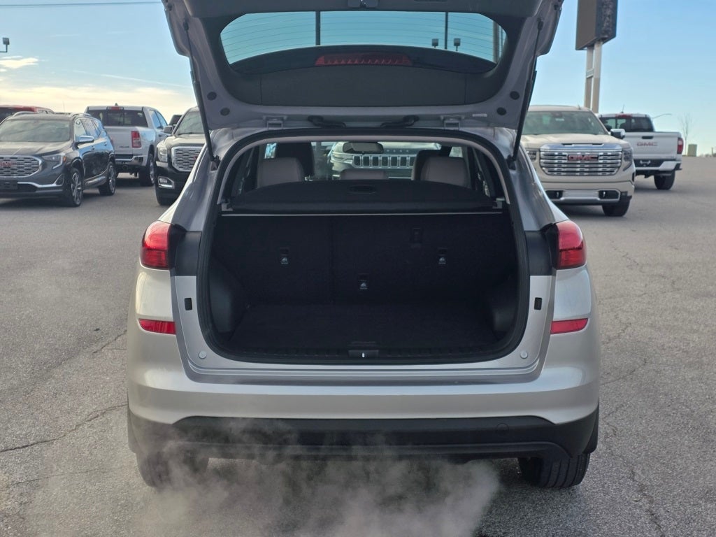 2020 Hyundai TUCSON SE