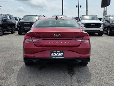 2021 Hyundai ELANTRA SEL