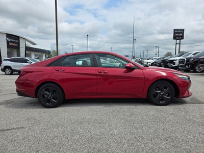 2021 Hyundai ELANTRA SEL