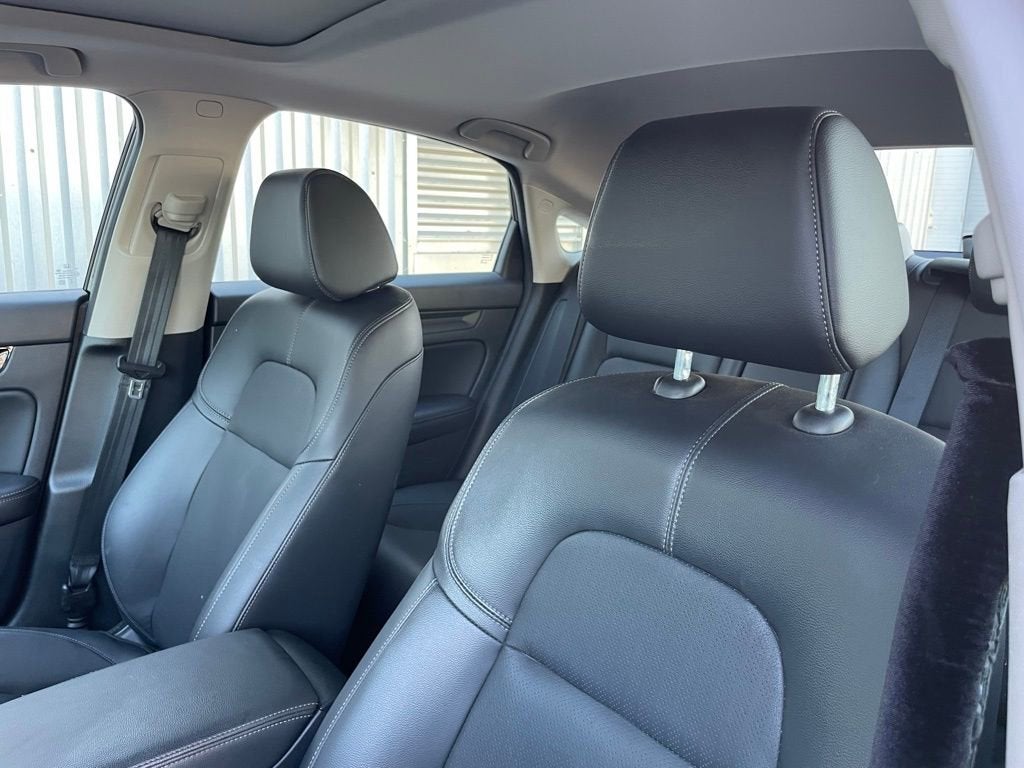 2024 Honda Civic Hatchback EX-L