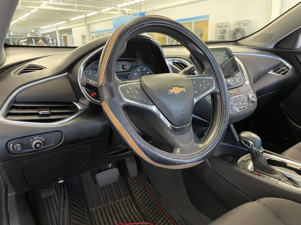 2021 Chevrolet Malibu LT