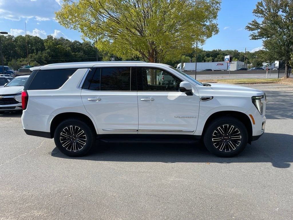 2025 GMC Yukon Elevation
