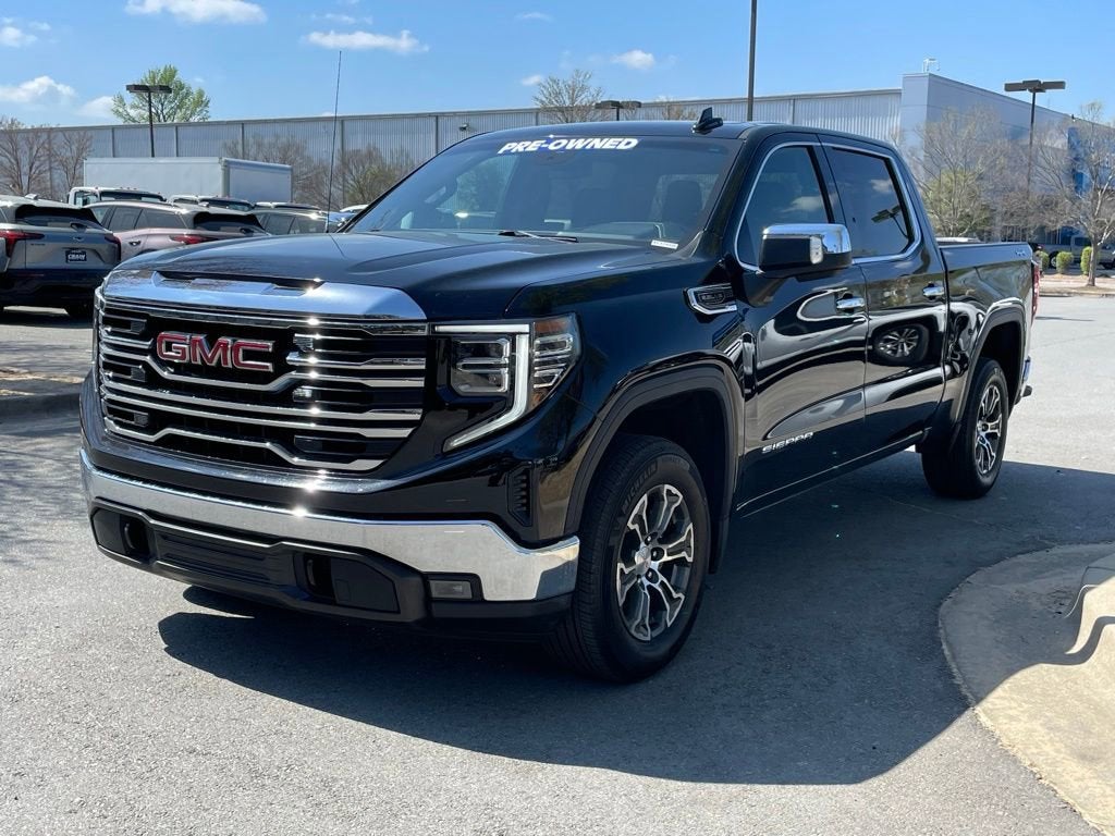 2025 GMC Sierra 1500 SLT