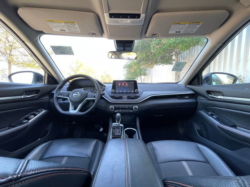 2025 Nissan Altima SR