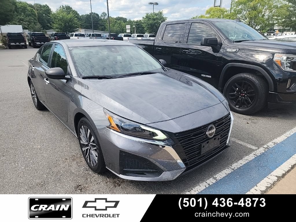 2025 Nissan Altima SV