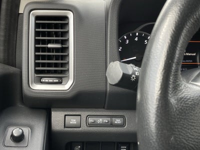 2022 Nissan Frontier SV