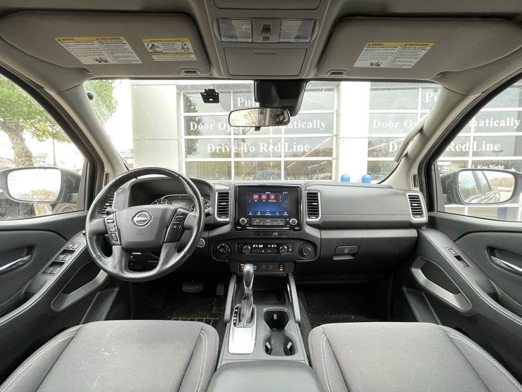 2022 Nissan Frontier SV