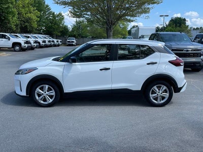 2024 Nissan Kicks S
