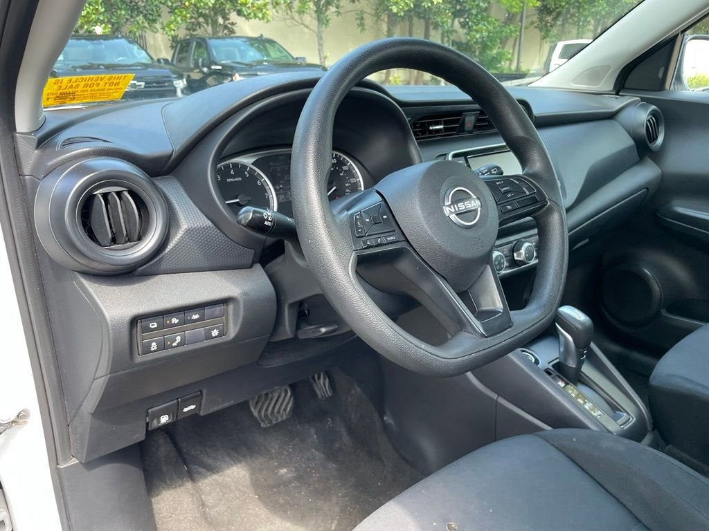 2024 Nissan Kicks S