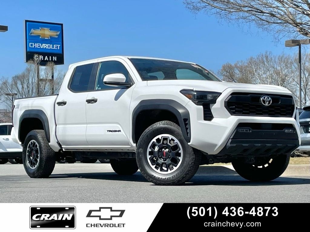 2024 Toyota Tacoma 4WD SR5