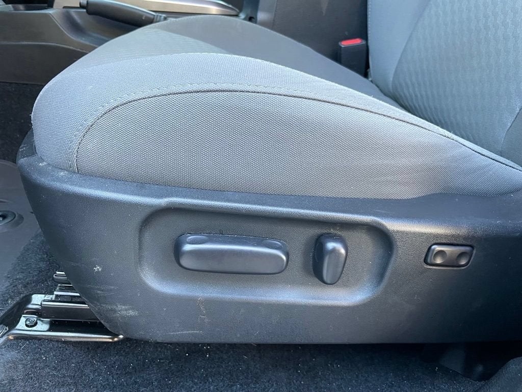 2023 Toyota Tacoma 2WD SR5