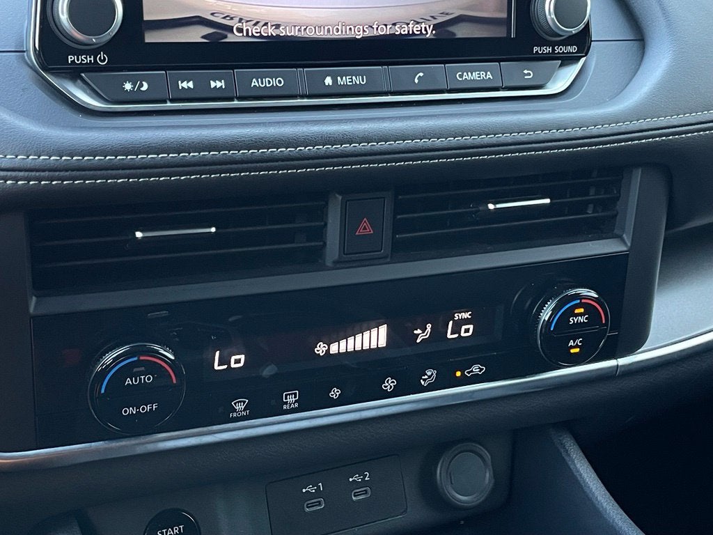 2025 Nissan Rogue SV