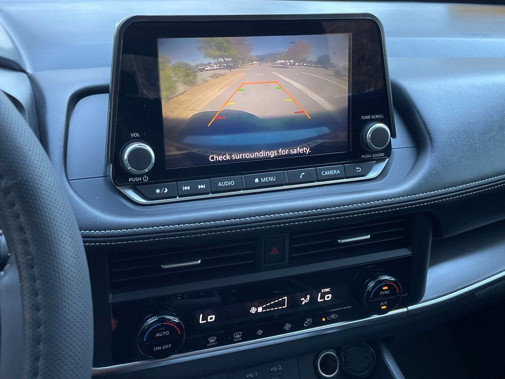 2026 Nissan ROGUE Base