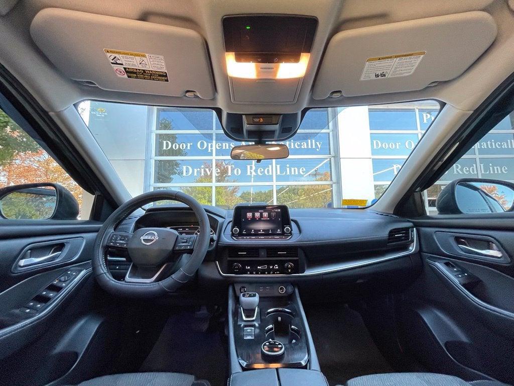 2026 Nissan ROGUE Base