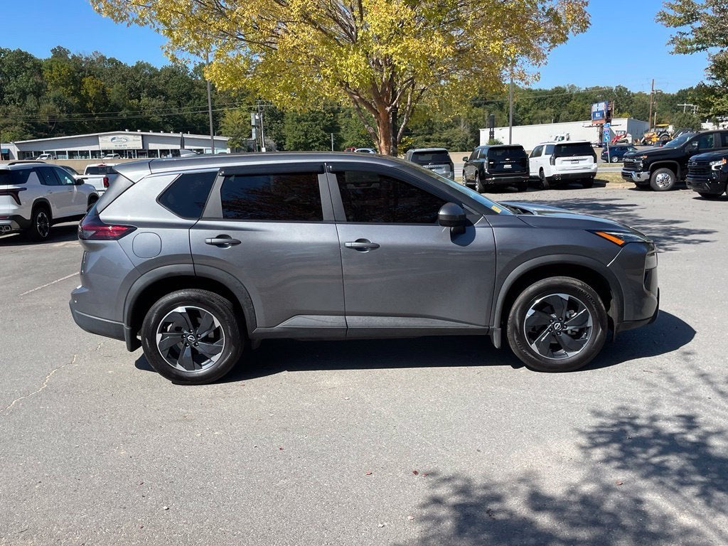 2026 Nissan ROGUE Base