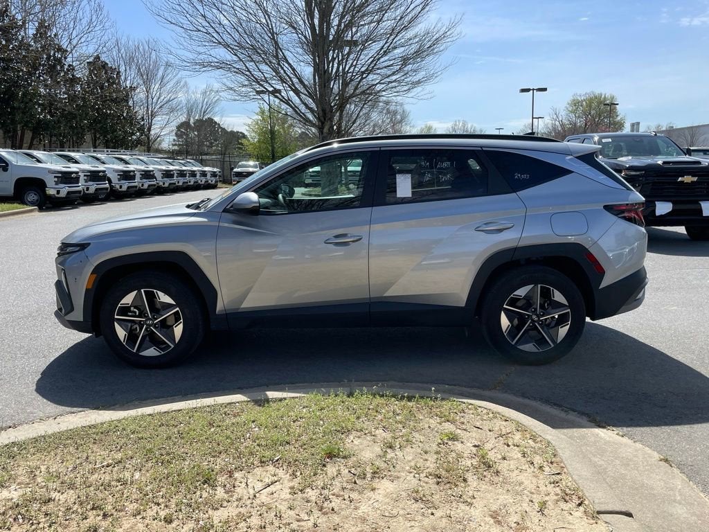 2025 Hyundai TUCSON SEL