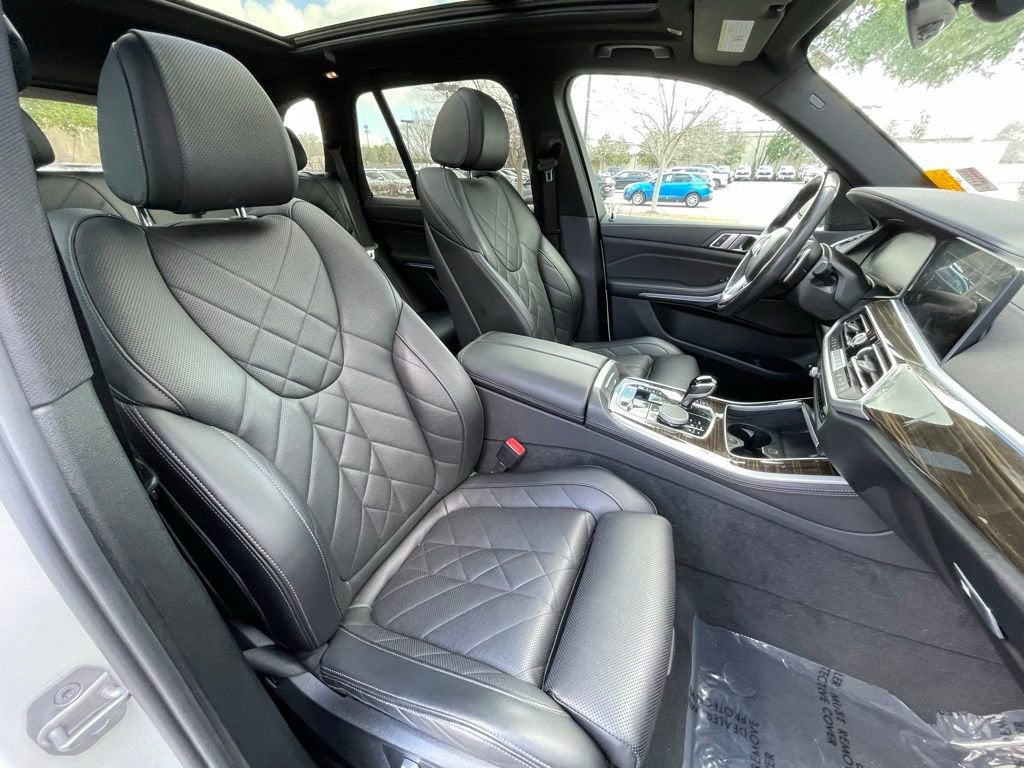 2023 BMW X5 xDrive45e