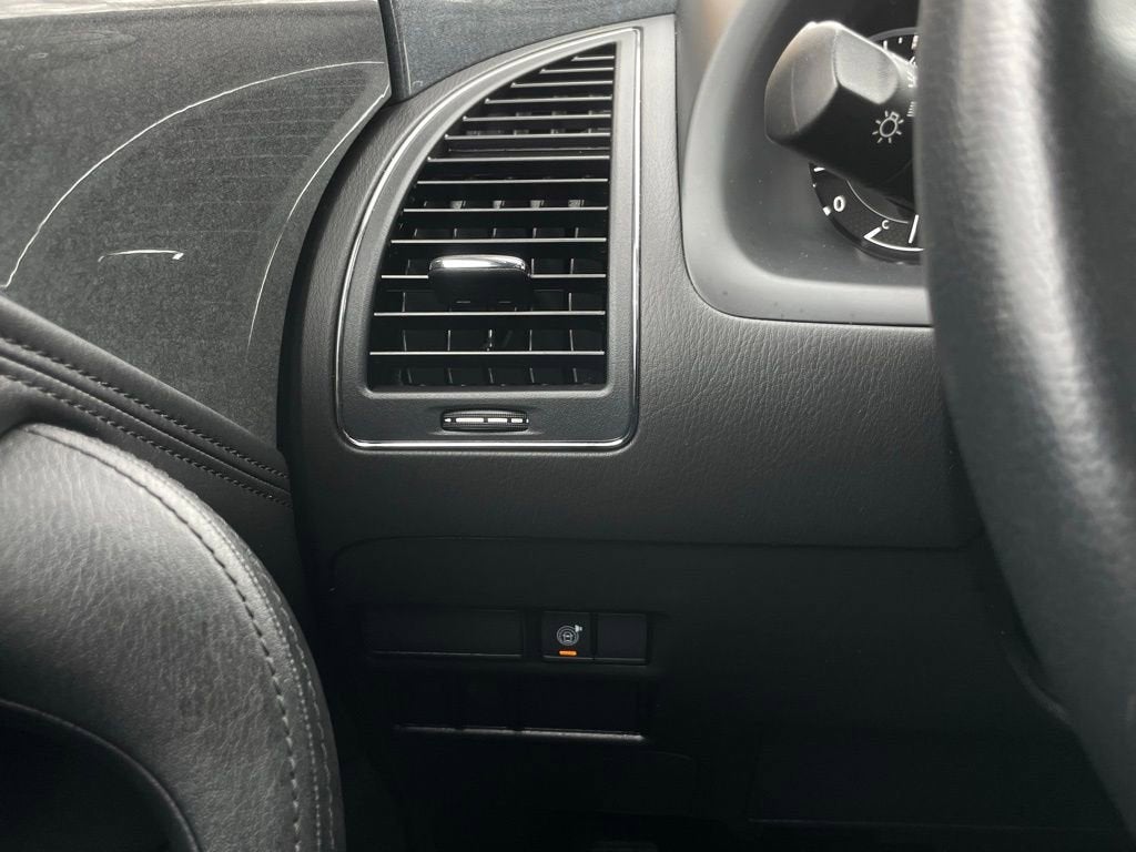 2023 Nissan Armada SV