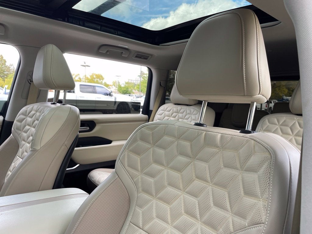 2025 Nissan Armada Platinum