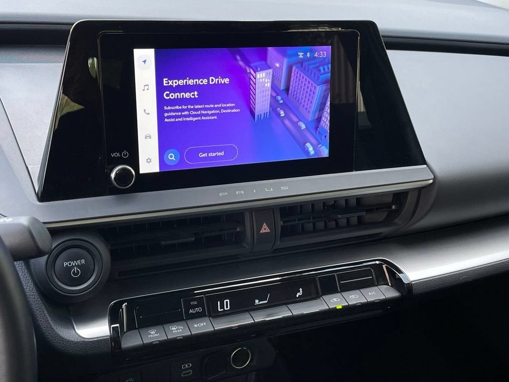 2025 Toyota Prius LE