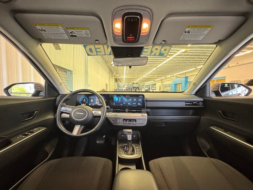2025 Hyundai KONA SEL