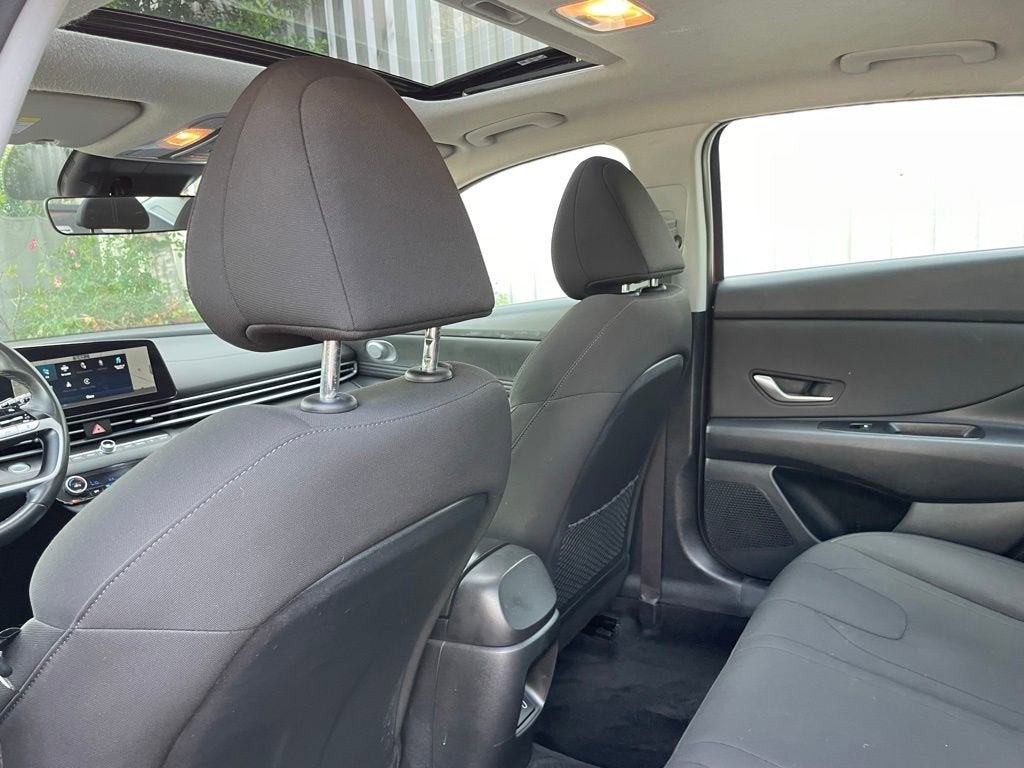 2025 Hyundai ELANTRA SEL Convenience