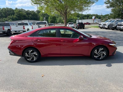 2025 Hyundai ELANTRA SEL Convenience