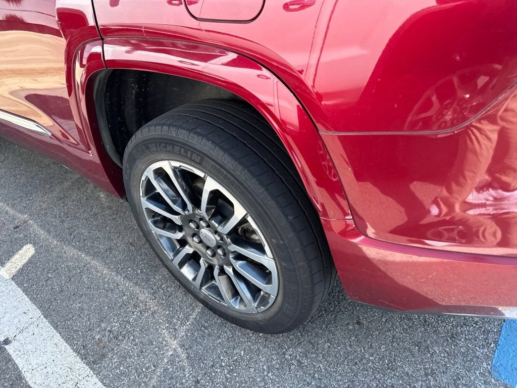2020 GMC Acadia Denali