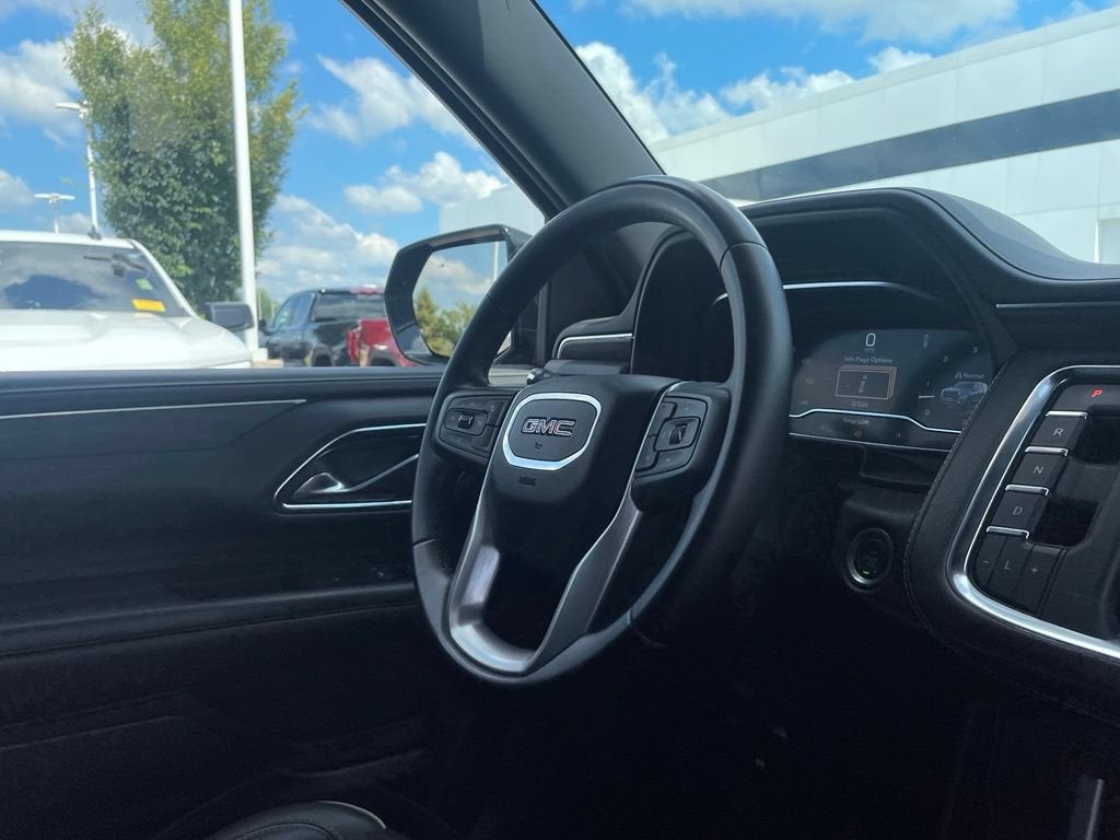 2024 GMC Yukon SLT