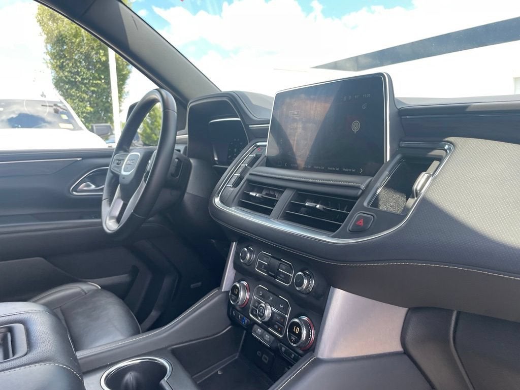 2024 GMC Yukon SLT