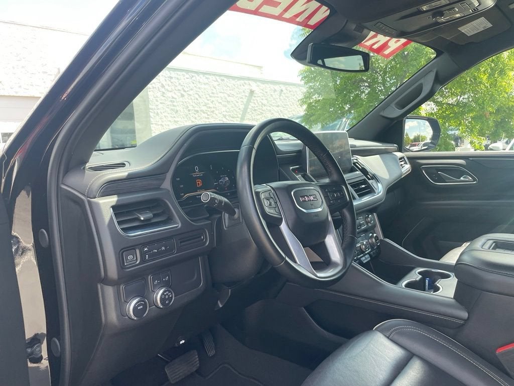 2024 GMC Yukon SLT