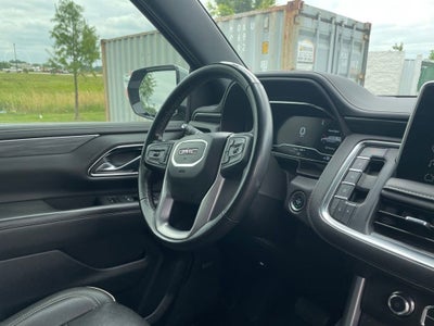 2023 GMC Yukon SLT
