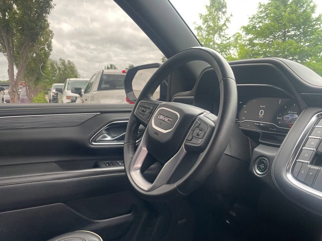2024 GMC Yukon SLT
