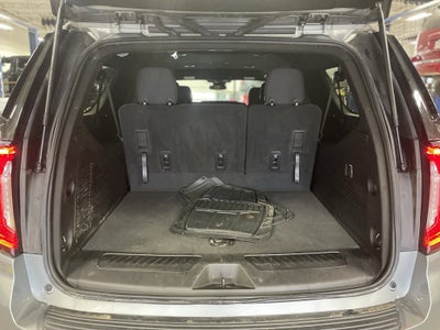 2024 GMC Yukon XL SLE