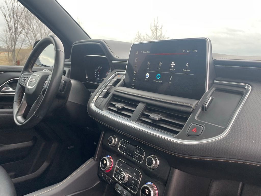 2024 GMC Yukon XL AT4