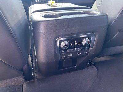 2021 GMC Yukon XL AT4