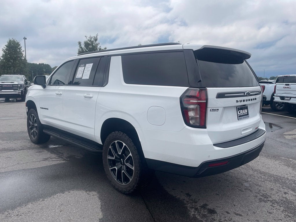 2024 Chevrolet Suburban RST