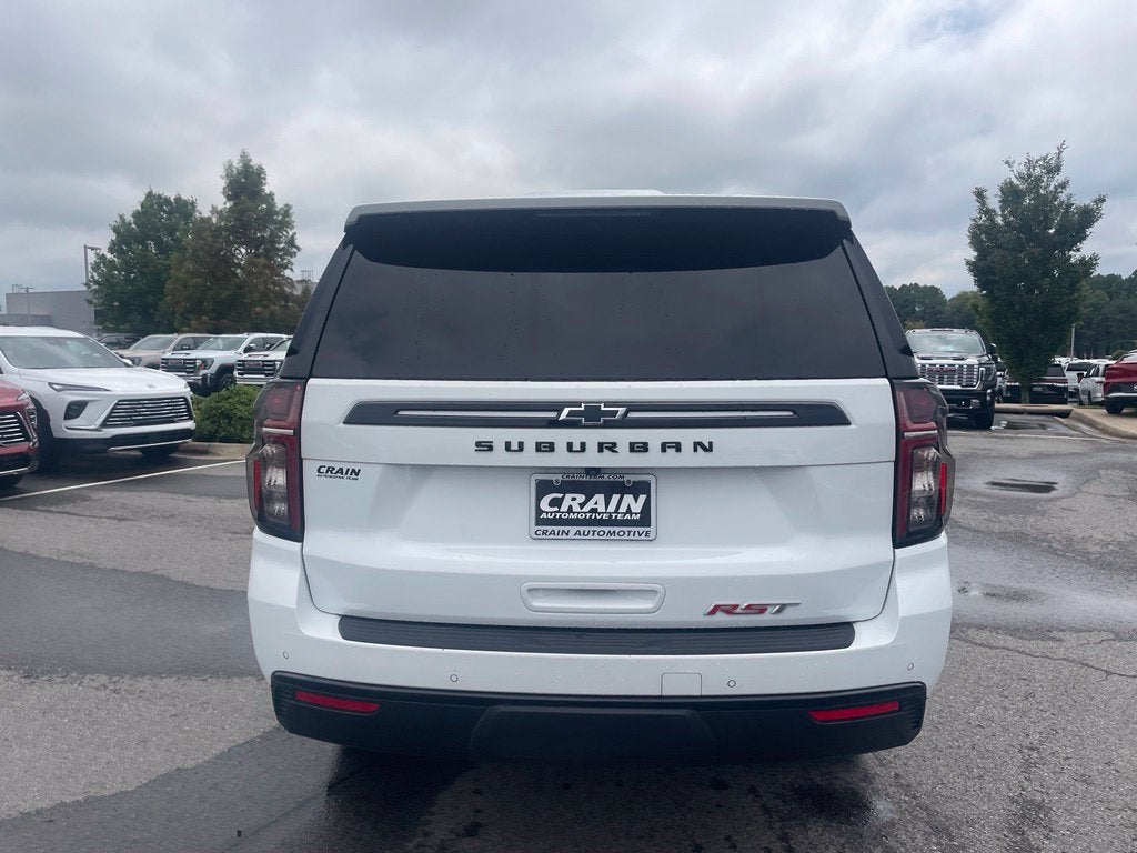 2024 Chevrolet Suburban RST