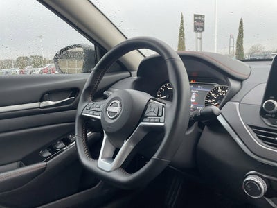 2025 Nissan Altima SR