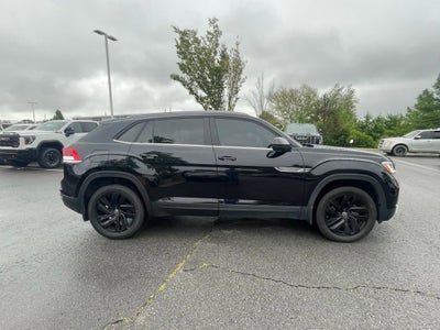 2022 Volkswagen Atlas Cross Sport 3.6L V6 SE w/Technology