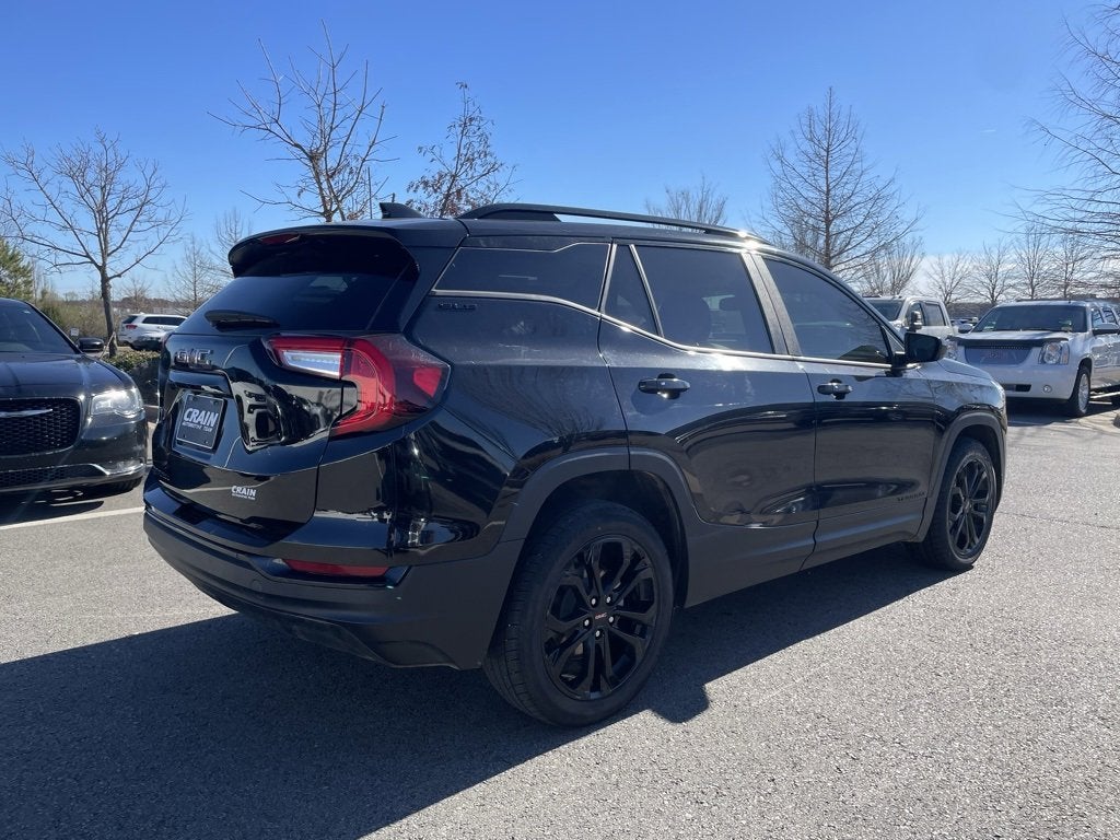 2022 GMC Terrain SLE